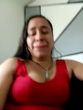 kamila lovee online show from 10/23/25, 04:39