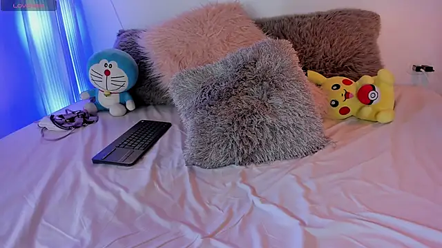 julietha bianco  online show from 02/20/25, 07:08