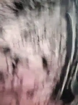 Snapshot of Maiden-Hot chatting on 11/06/25, 07:15 Maiden-Hot online show from 11/06/25, 07:15