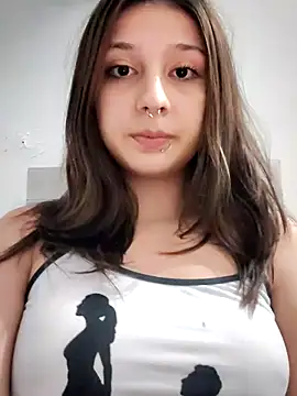 Maiden-Hot online show from 07/02/26, 12:43