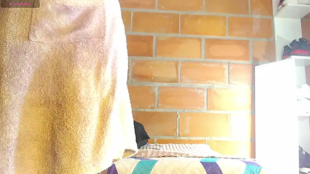 k stormi  online show from 06/19/26, 01:10