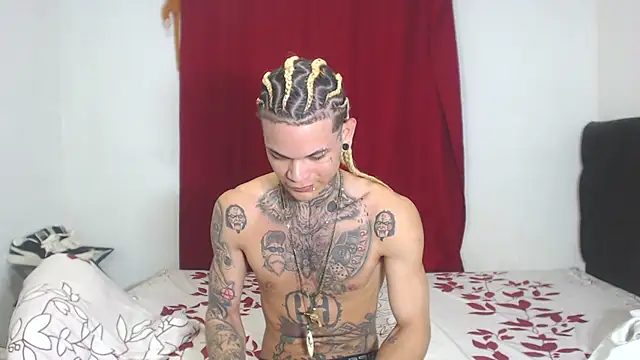 hot man05 online show from 02/02/25, 02:06