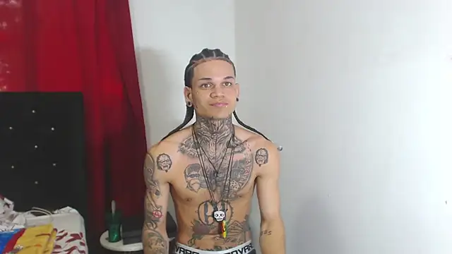 hot man05 online show from 02/21/25, 09:00