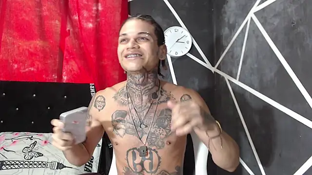 hot man05 online show from 09/29/25, 04:01