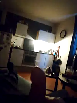 Snapshot of lukasWupper chatting on 01/29/25, 07:36 lukasWupper online show from 01/29/25, 07:36