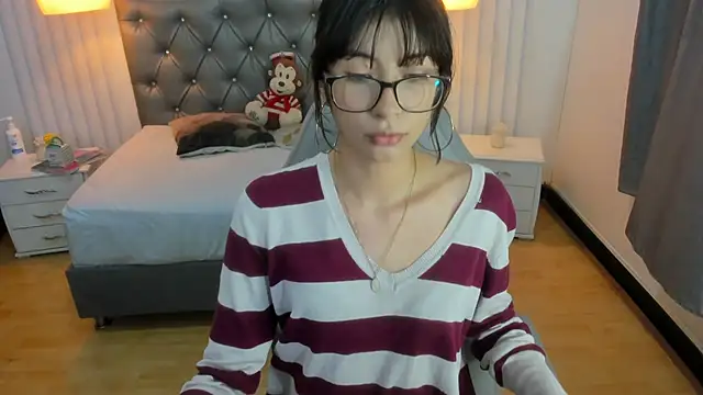 mia vanucci1 online show from 03/08/25, 04:01