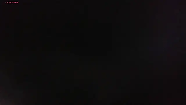 Snapshot of amanda29 chatting on 04/08/26, 07:03 amanda29 online show from 04/08/26, 07:03