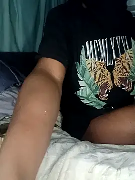 Snapshot of Velvet69 chatting on 09/21/25, 10:55 Velvet69 online show from 09/21/25, 10:55