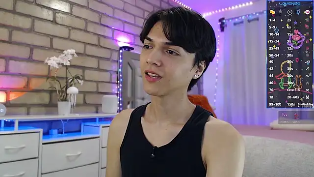 biel biel online show from 02/25/26, 04:33