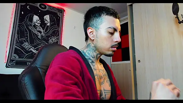 Snapshot of scockpion__ chatting on 02/14/25, 08:52 scockpion online show from 02/14/25, 08:52