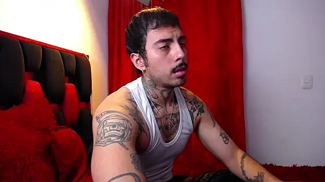 Snapshot of scockpion__ chatting on 04/04/26, 10:51 scockpion online show from 04/04/26, 10:51