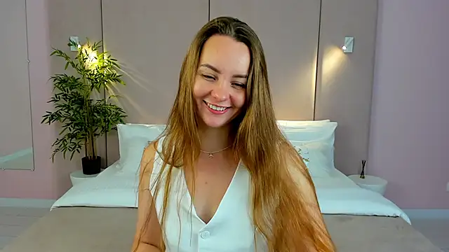 JaniceCollins online show from 10/22/25, 02:56