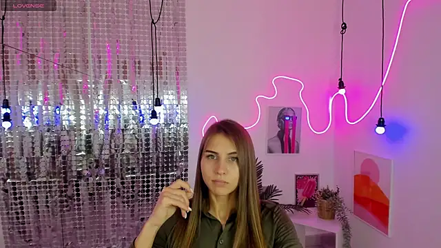 Snapshot of CharmBianca chatting on 01/30/25, 11:44 CharmBianca online show from 01/30/25, 11:44