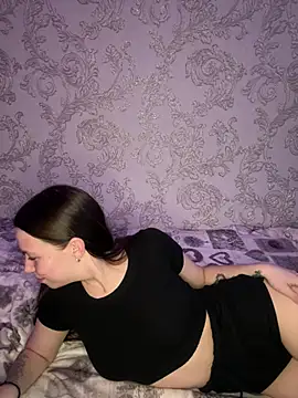 Snapshot of Arielle_Swan chatting on 02/27/25, 03:26 Arielle Swan online show from 02/27/25, 03:26