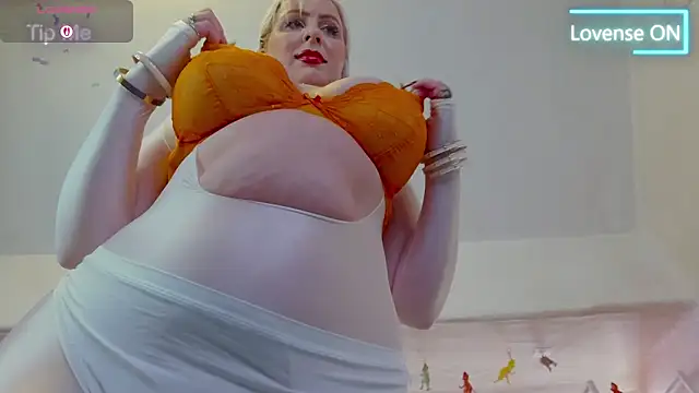 Snapshot of GoddessAlimony chatting on 03/21/26, 06:29 GoddessAlimony online show from 03/21/26, 06:29