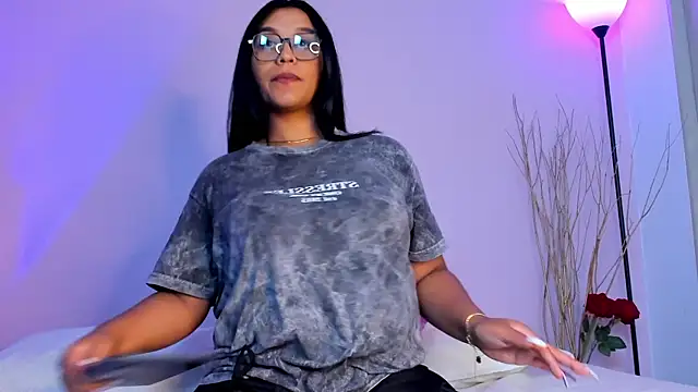 aleya bliss online show from 02/17/25, 01:21