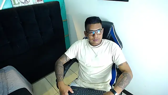 Saipadpuer30 online show from 02/16/25, 01:03