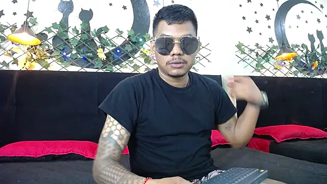 Saipadpuer30 online show from 03/13/25, 04:34