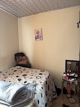 Saipadpuer30 online show from 09/15/25, 05:02