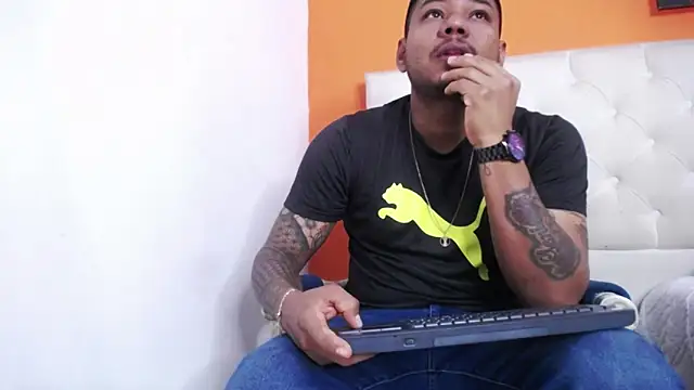 Saipadpuer30 online show from 09/24/25, 11:35