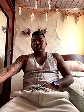 Saipadpuer30 online show from 10/27/25, 07:07