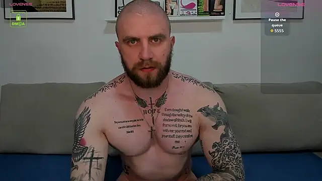 Snapshot of Gerard_Finbar chatting on 04/10/26, 05:23 Gerard Finbar online show from 04/10/26, 05:23