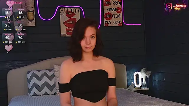 Eseensia online show from 10/12/25, 02:32