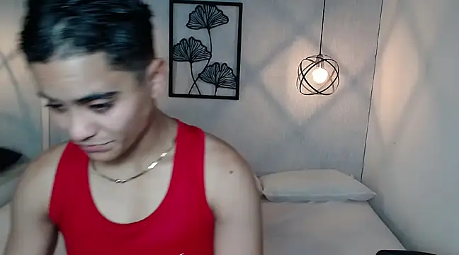 Liiamthompson online show from 03/13/25, 11:51