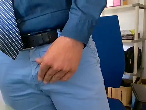 66MA69 online show from 09/22/25, 12:18