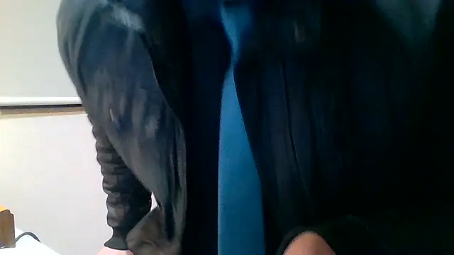 66MA69 online show from 12/15/25, 06:01