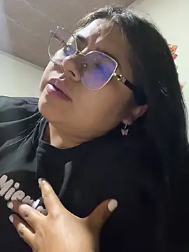 viccky vick online show from 02/19/25, 12:35