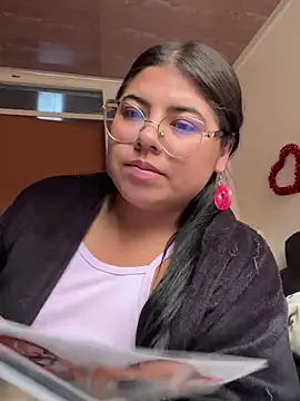 viccky vick online show from 03/11/25, 05:13