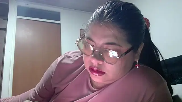 viccky vick online show from 03/04/26, 03:45