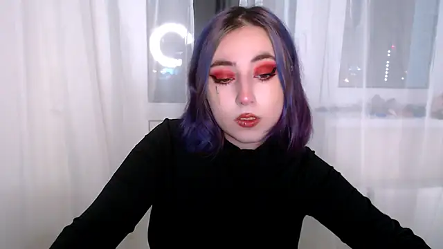 Snapshot of purplewitch chatting on 10/26/25, 12:27 purplewitch online show from 10/26/25, 12:27