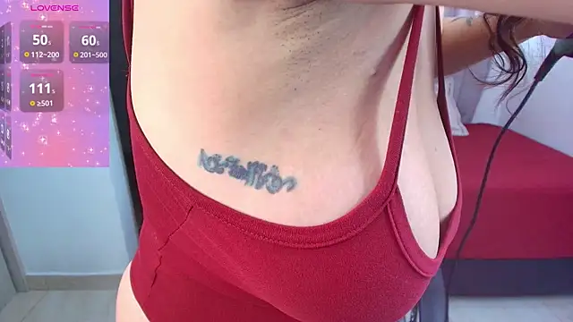 alana2  online show from 02/11/25, 07:27