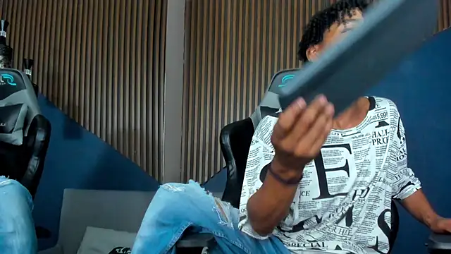 ErickCarmack online show from 02/01/25, 04:35