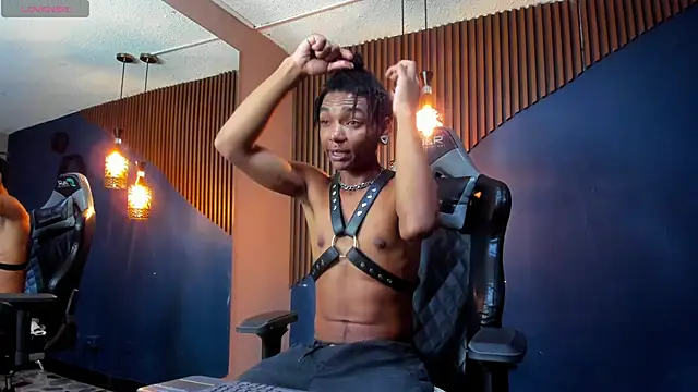 ErickCarmack online show from 03/01/25, 04:04