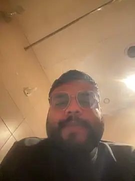 Snapshot of SoloChill chatting on 03/29/26, 08:14 SoloChill online show from 03/29/26, 08:14