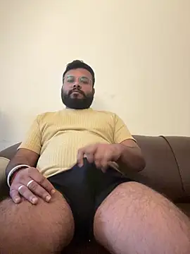 Snapshot of SoloChill chatting on 04/06/26, 12:30 SoloChill online show from 04/06/26, 12:30