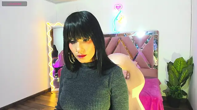 palmerfox tay online show from 02/17/25, 07:10