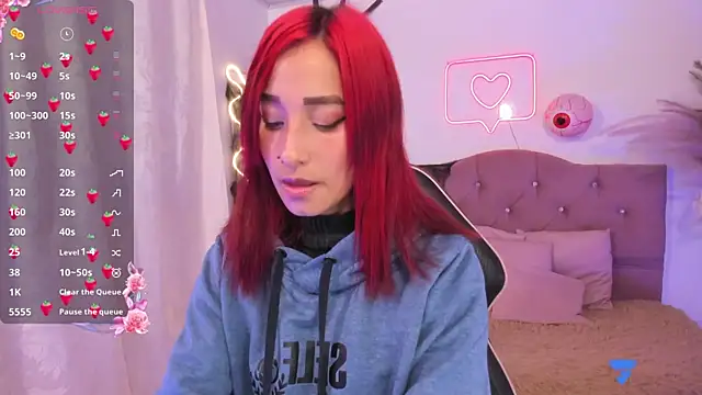 palmerfox tay online show from 10/18/25, 03:31