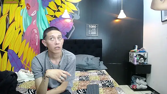 SimonAndJocelyn online show from 02/06/25, 08:02