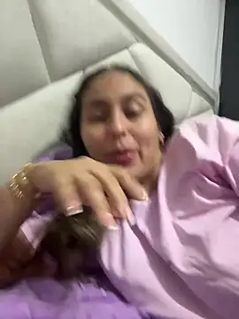 dulcehot 1502 online show from 02/28/25, 11:56