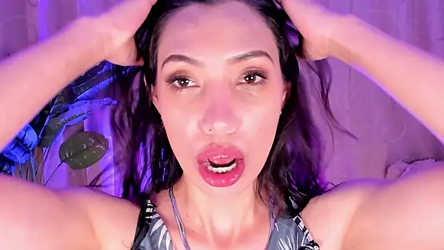 Miss veronicaa2 online show from 05/26/26, 01:29