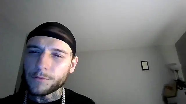 cruz815 online show from 12/18/25, 12:17