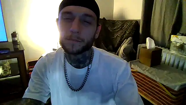 cruz815 online show from 12/20/25, 01:12