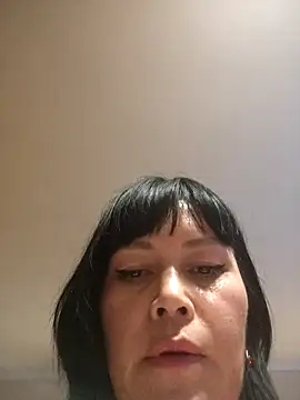 Snapshot of KellyPerlaxxx chatting on 11/13/25, 11:36 KellyPerlaxxx online show from 11/13/25, 11:36