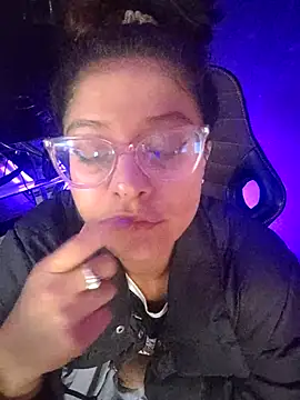 Snapshot of mac-sara chatting on 03/06/25, 08:16 mac-sara online show from 03/06/25, 08:16