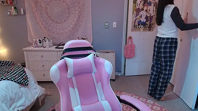 Snapshot of princesselysia chatting on 11/08/25, 06:07 princesselysia online show from 11/08/25, 06:07