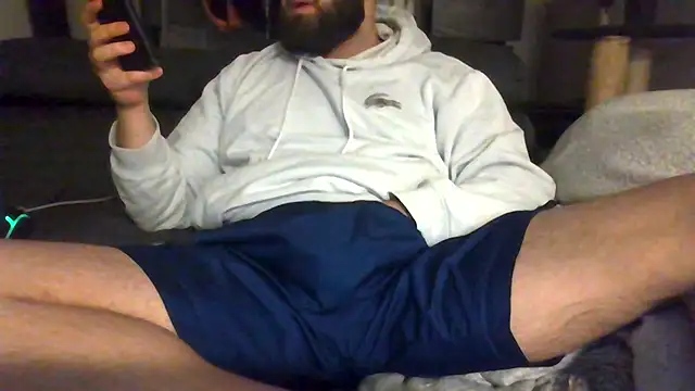 Snapshot of Zer_oki chatting on 02/08/25, 06:44 Zer oki online show from 02/08/25, 06:44